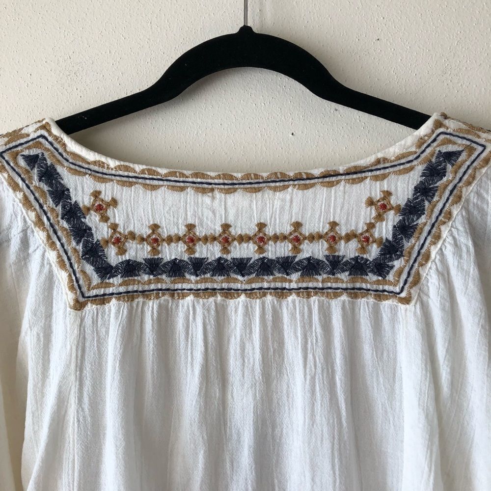 Max Studio Cream Embroidered Peasant Blouse - Picture 7 of 8